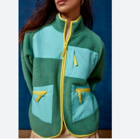 BDG Green Sherpa Fleece Zip up L - Picture 2 of 8